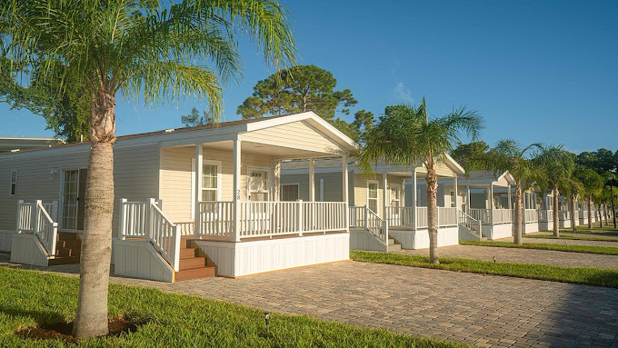 Sun Retreats Daytona Beach