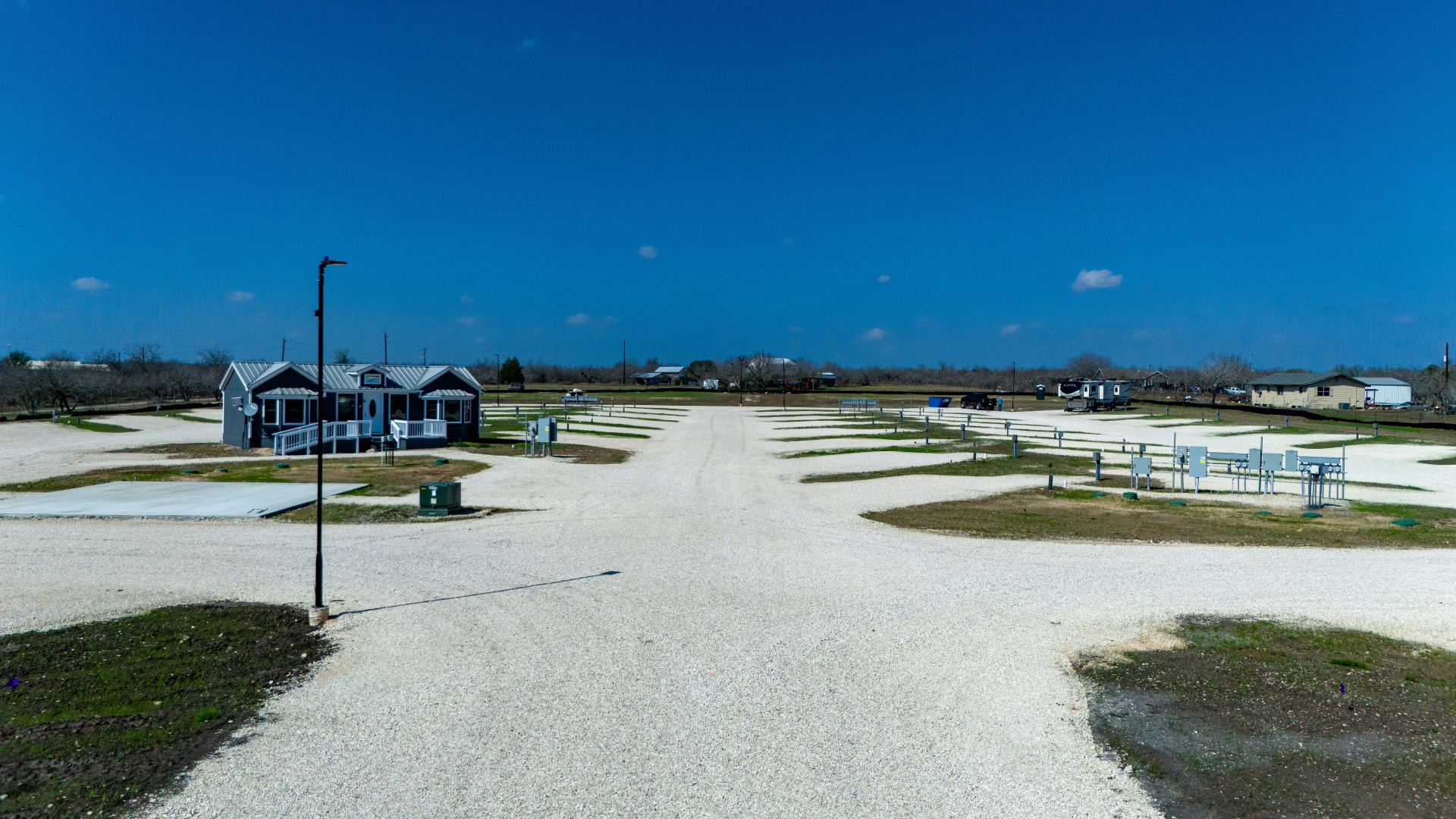 State Park RV Village-Lockhart