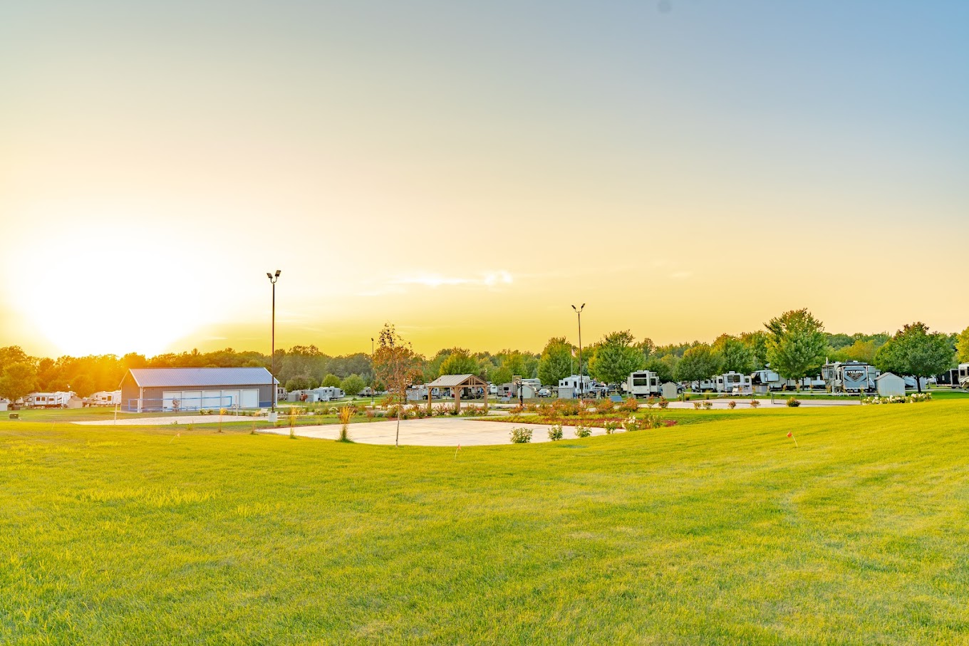 Sun Retreats Silver Lake