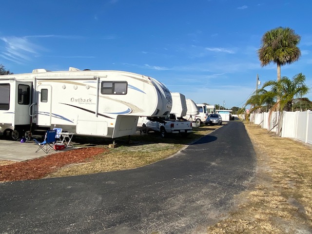 Lakeside North RV Resort