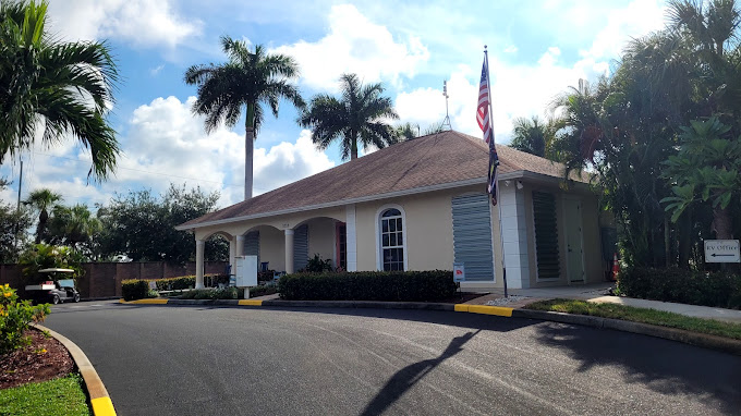 Neapolitan Cove RV Resort