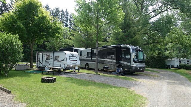 Kamp Across From the Dunes