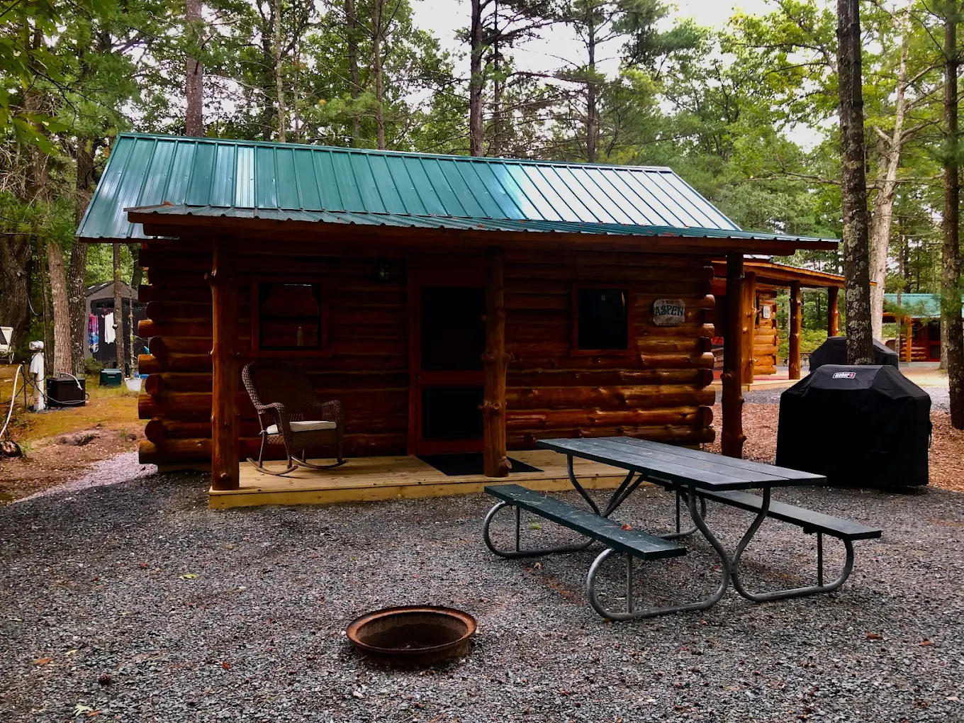 Hill and Hollow Campground