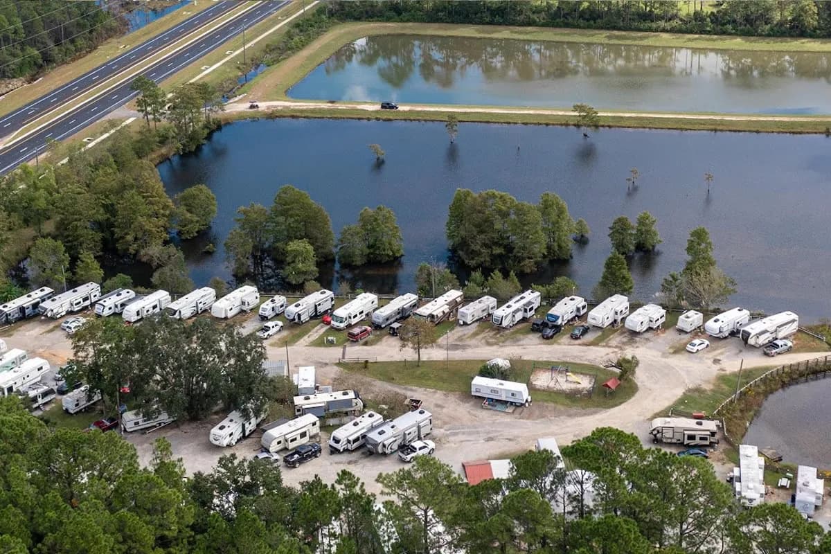 Leisure Lakes RV Resort, Pensacola Florida