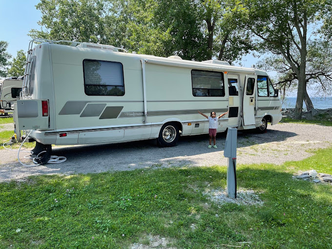 Sun Outdoors Association Island