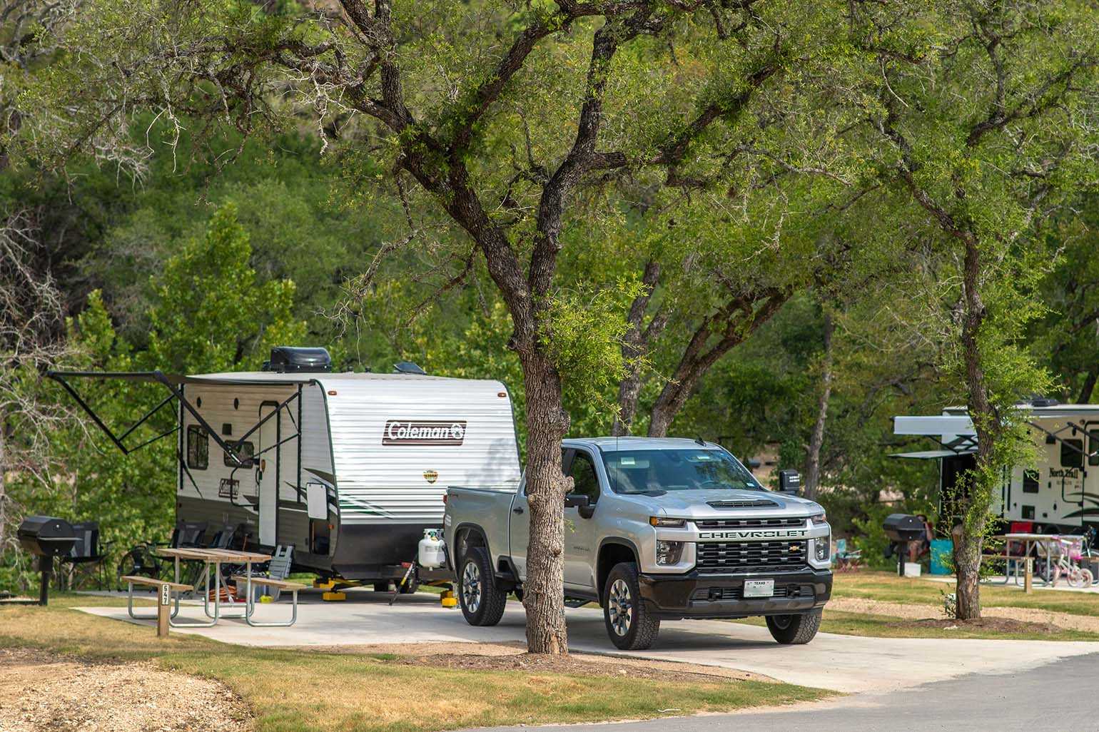 Red Carpet Back-In RV