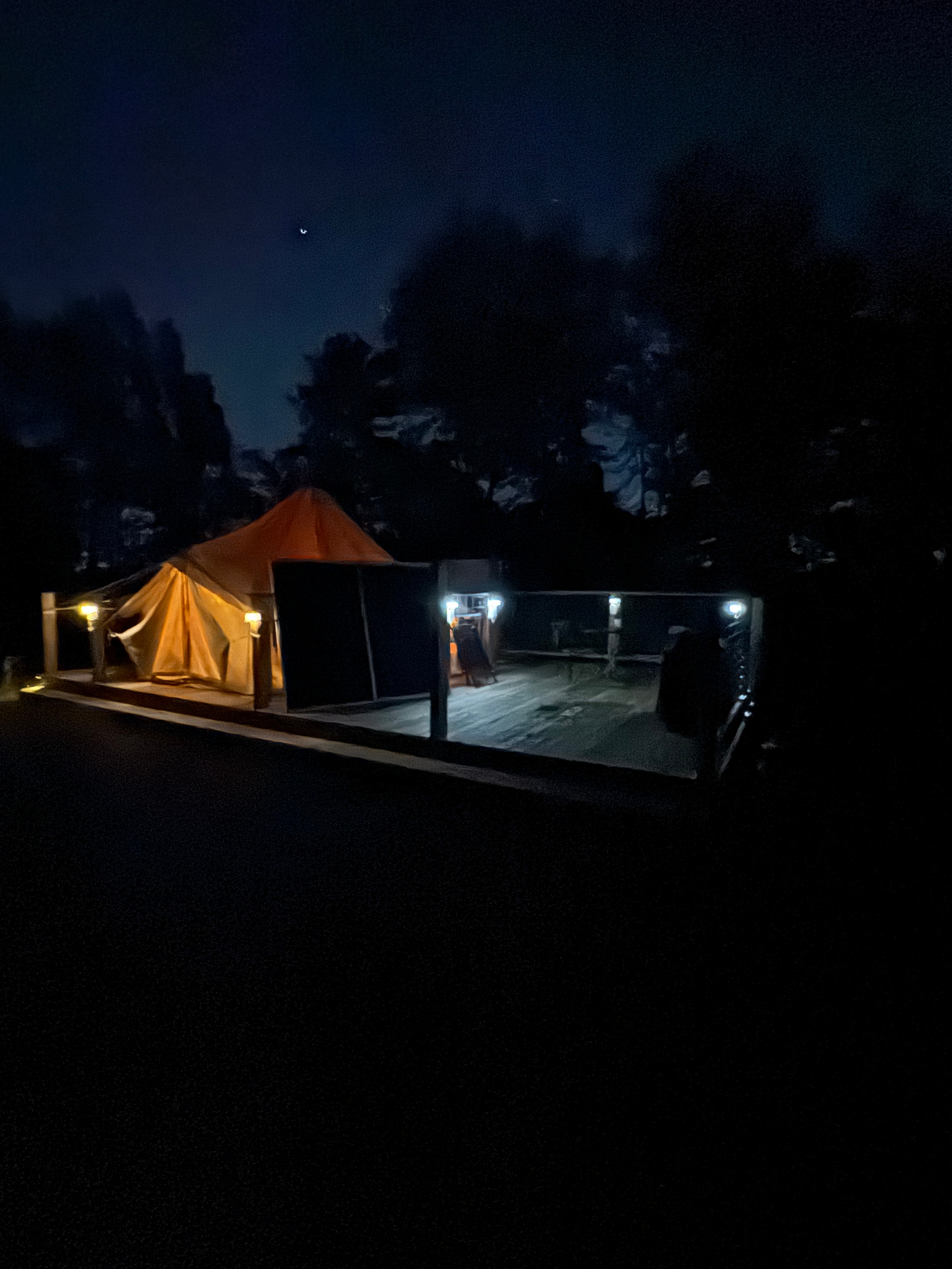 Mollys Ridge Glamping and Camping