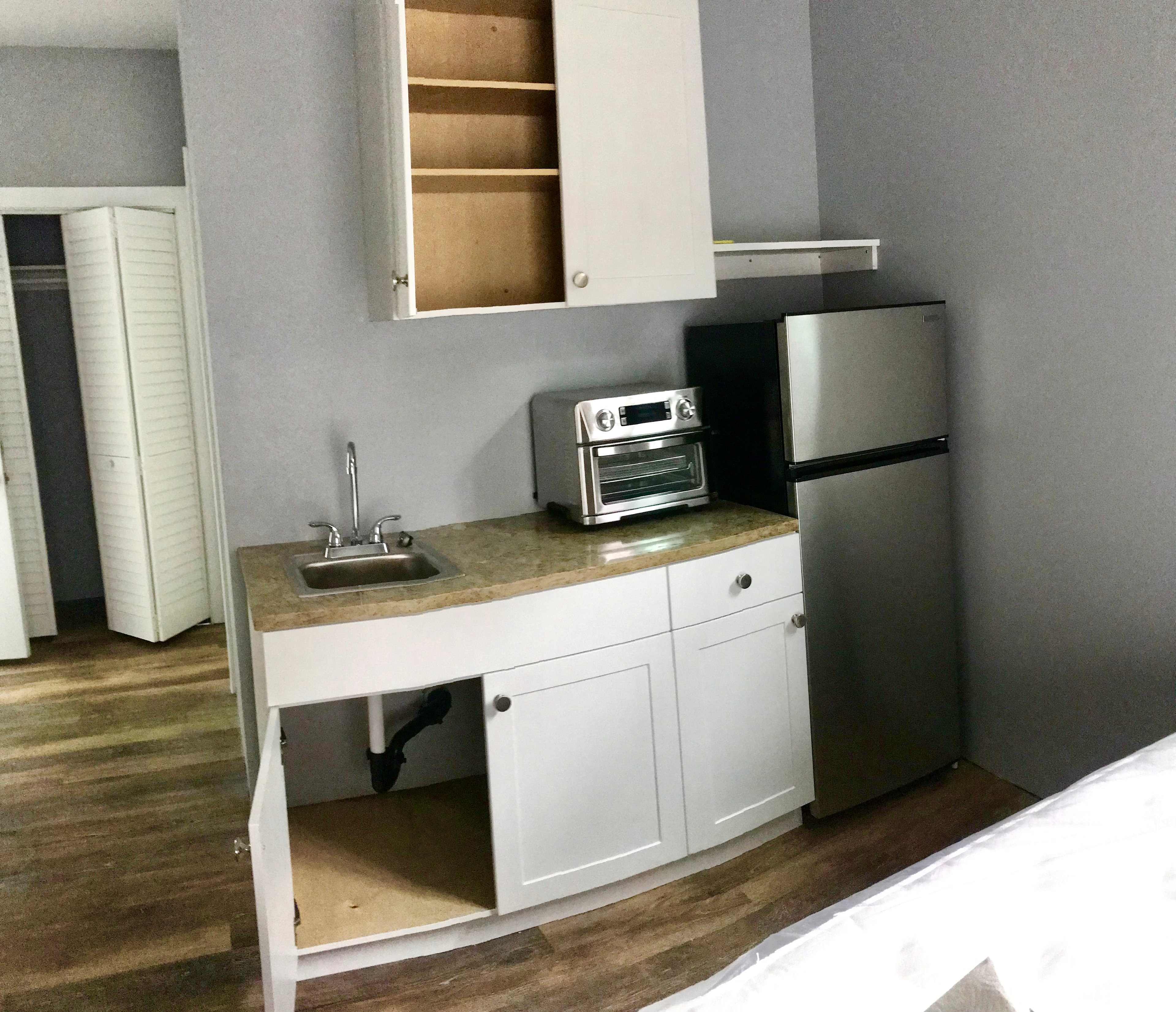 Private Studio - Oceanview Property