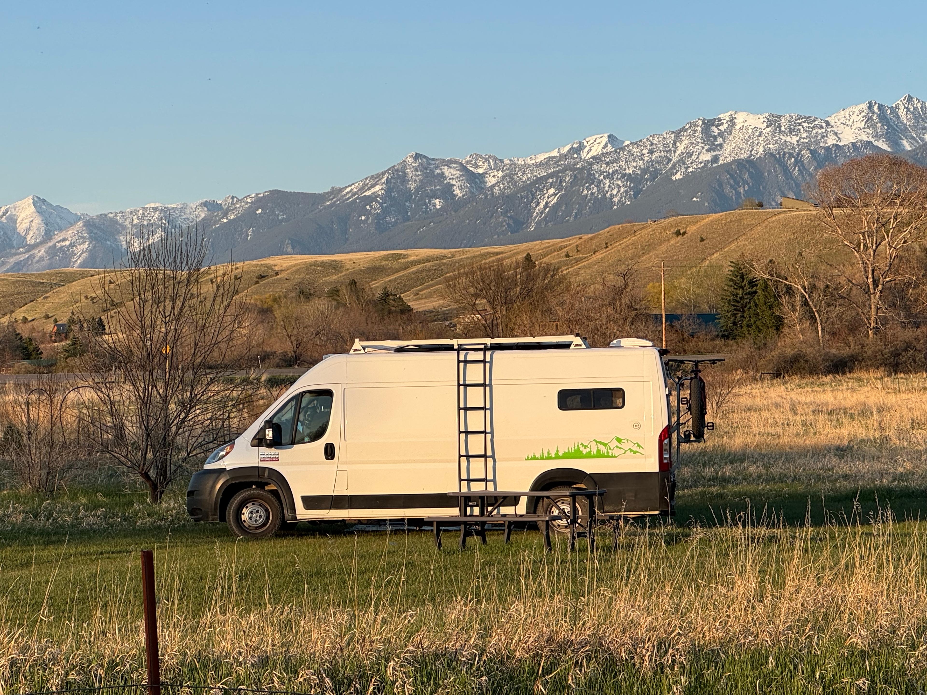 Montana Basecamp near Yellowstone