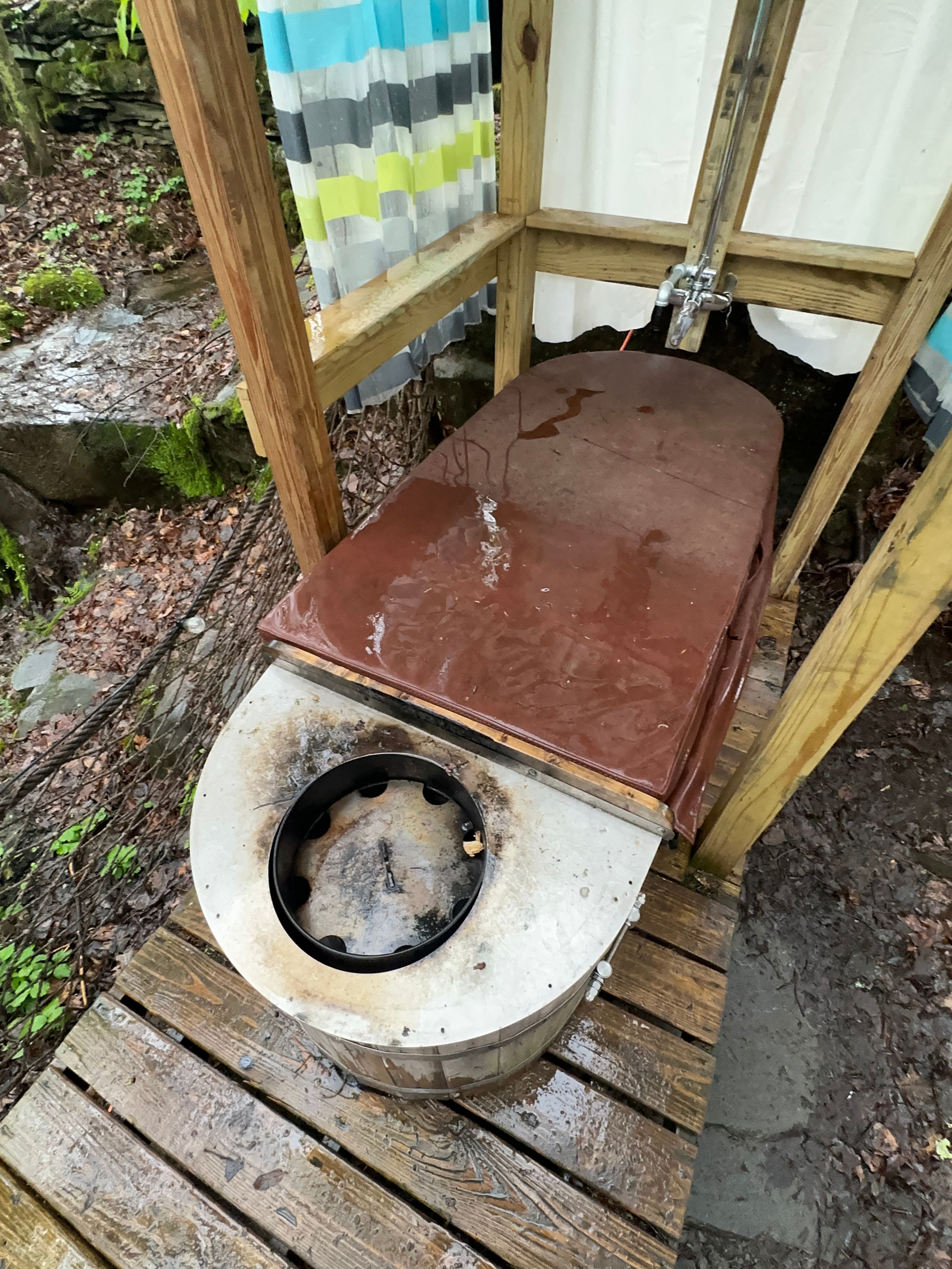 Glamping Tent Overlooking Waterfall