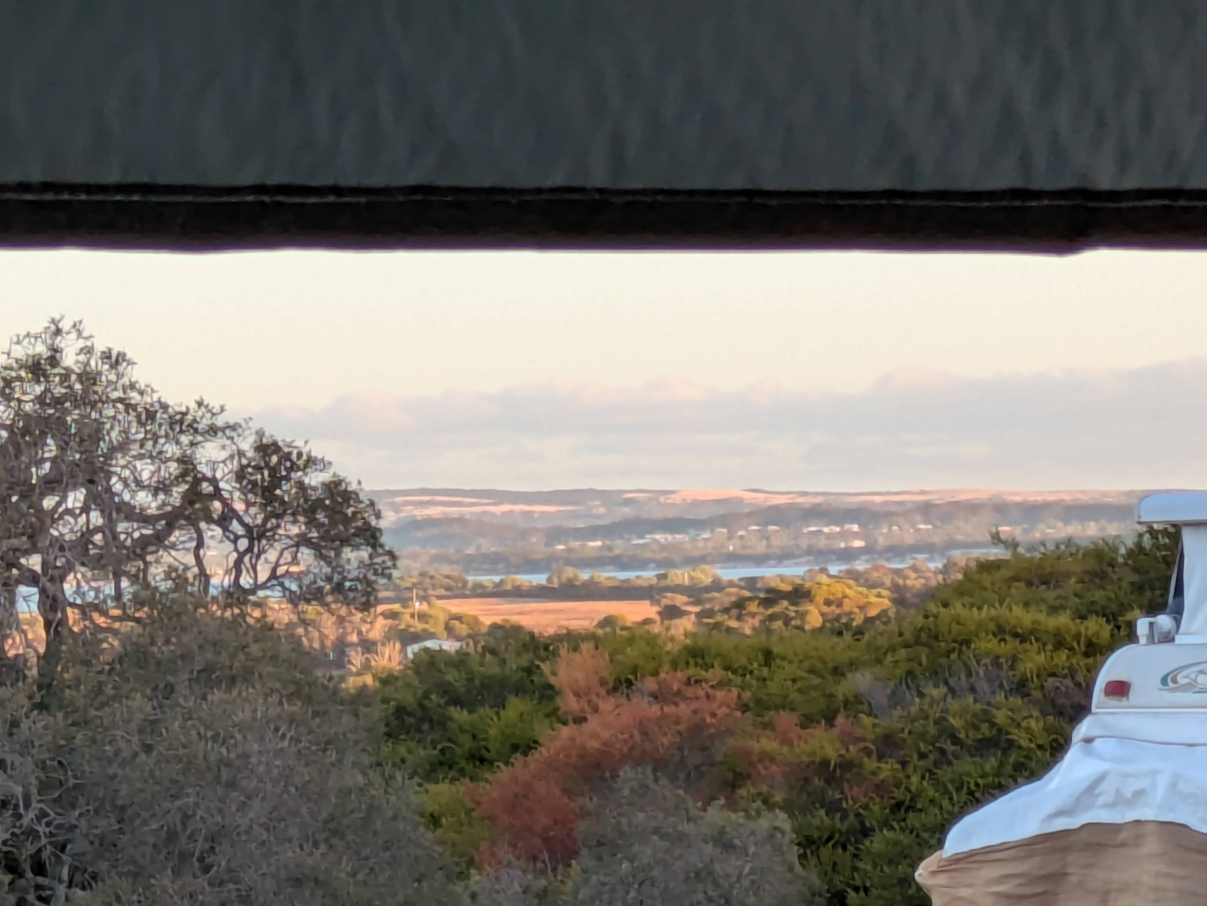 Tiny House Vibes Sea Bush Views