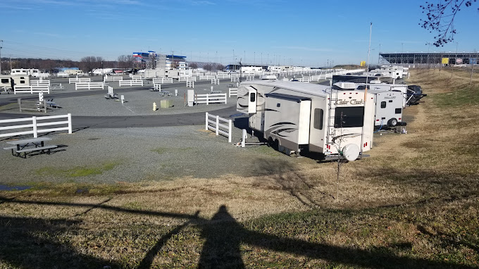 Camping World Racing Resort