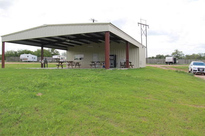 Wildflower Inn & RV Park