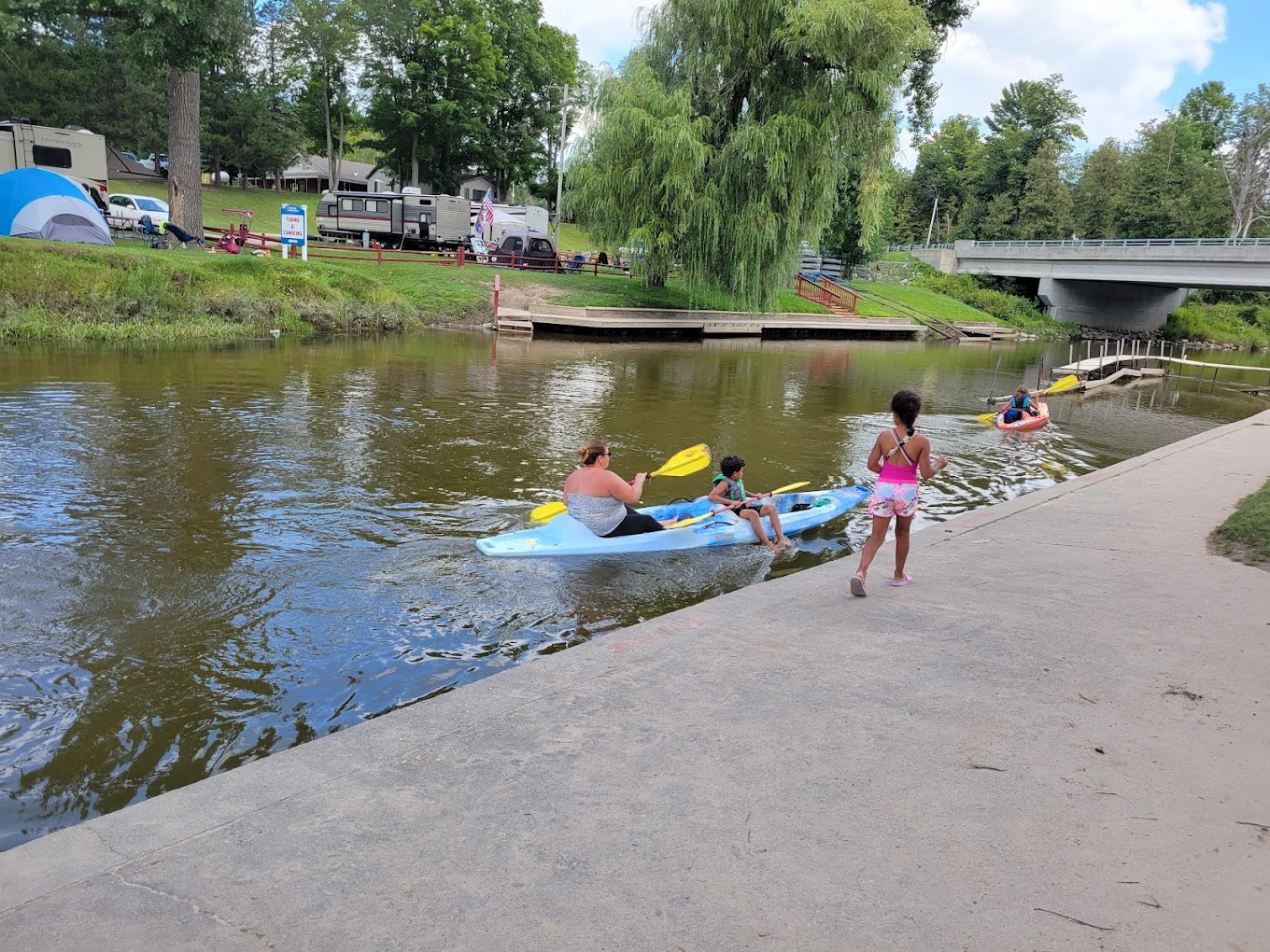 Whites Canoe Livery & Campground