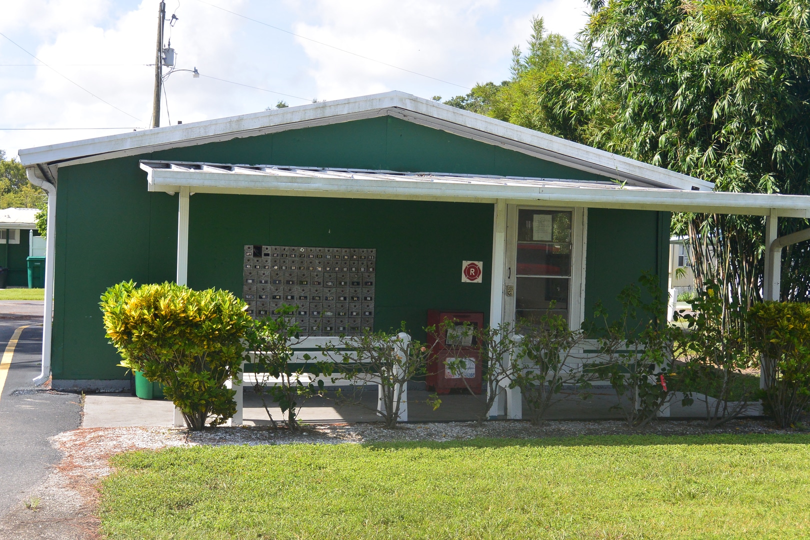 Lone Oak Trailer Park