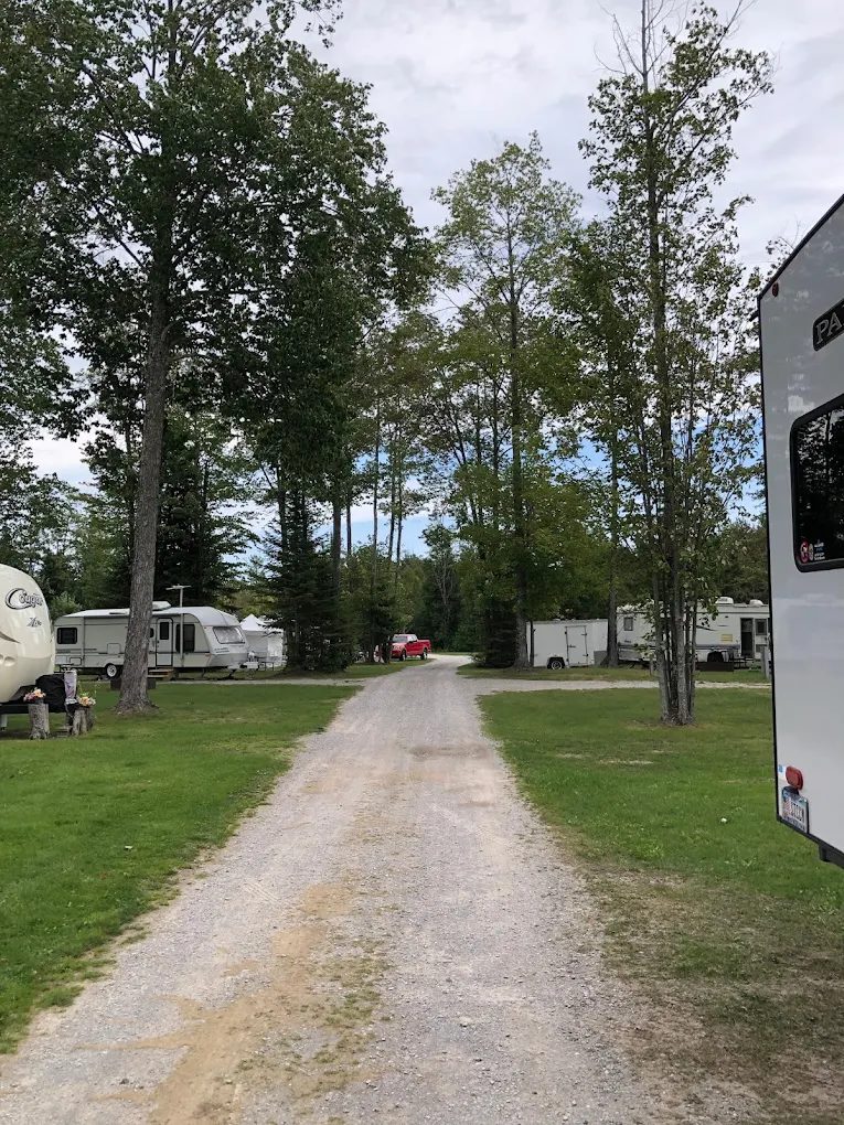 Thunder Bay R. V. Park and Campground