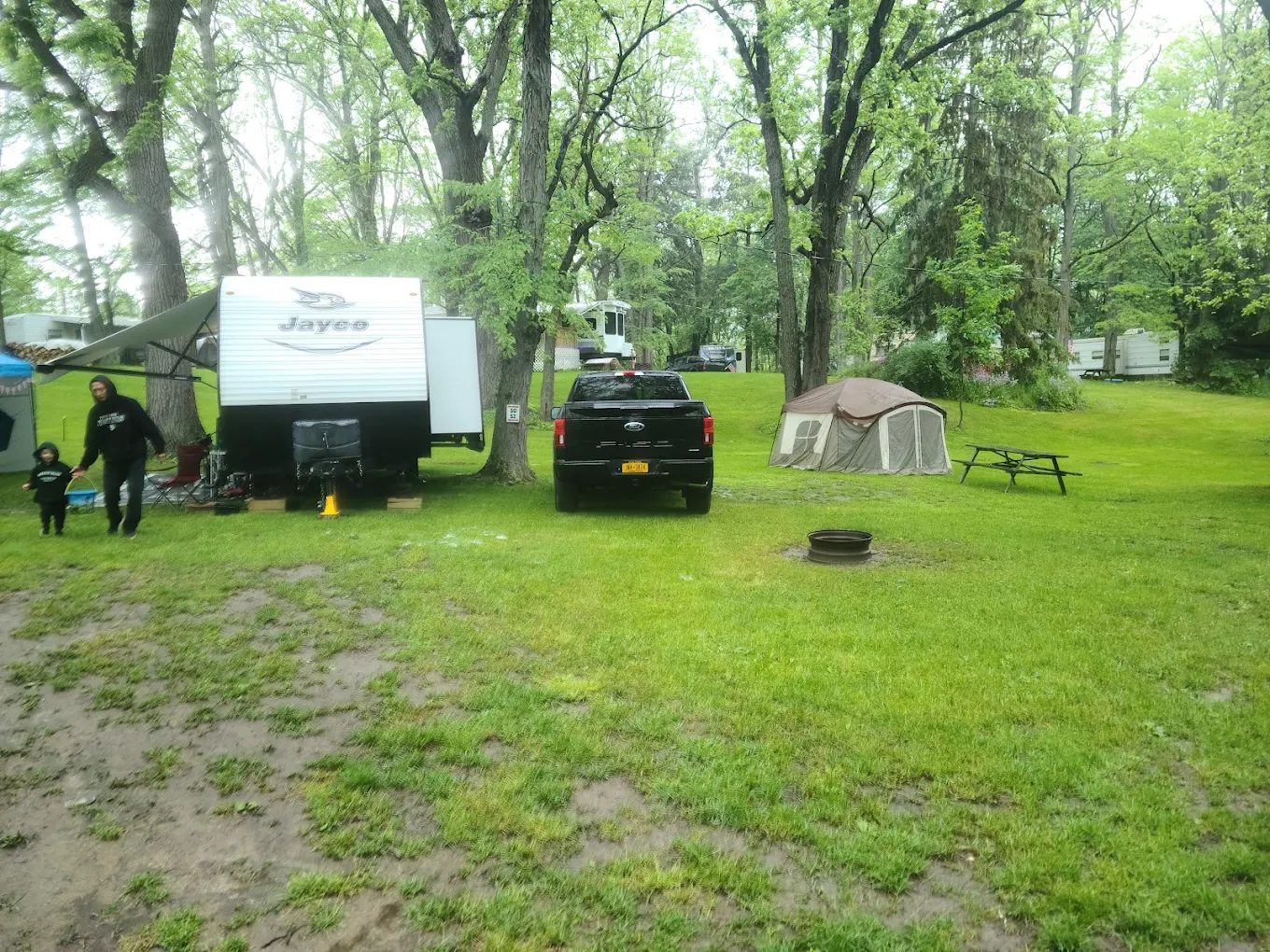 Spruce Row Campground
