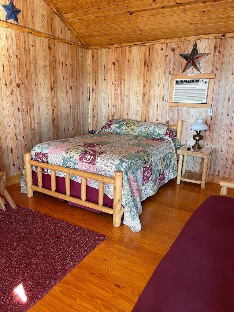 Scenic View Motel & RV Park