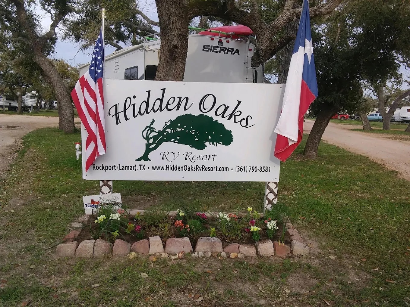 Hidden Oaks RV Resort