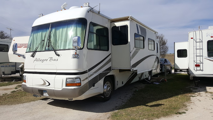 Whites RV Park