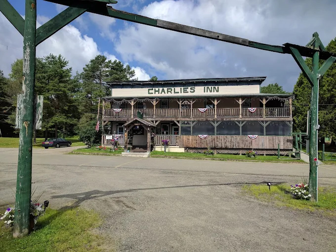 Charlie's Inn Junction Campground