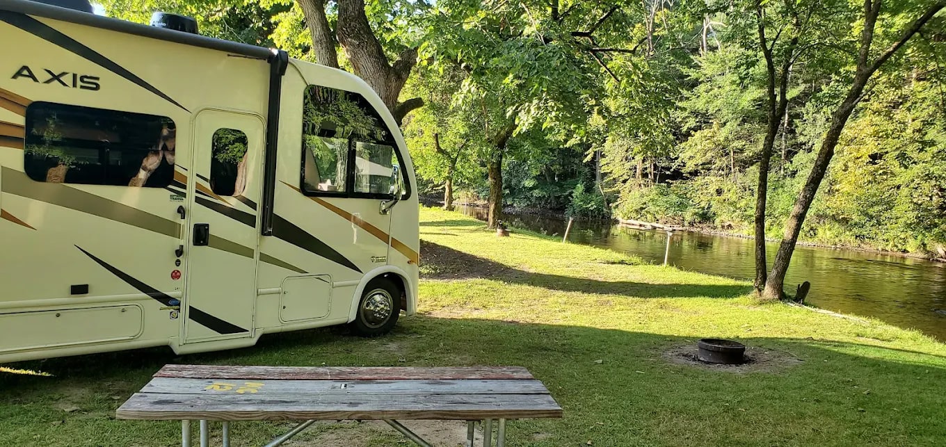 Pine Ridge Park Campsite