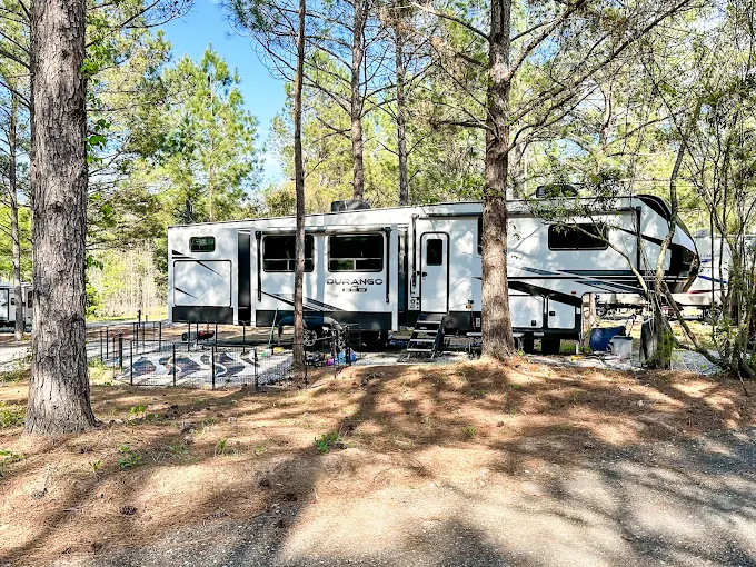 Livin On Wheels RV Park