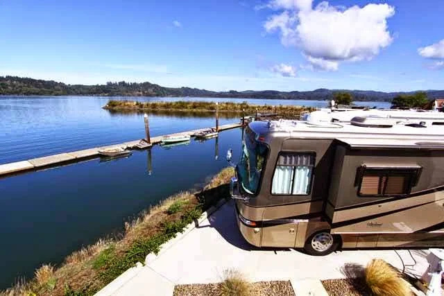 McKinley's Marina & RV Park