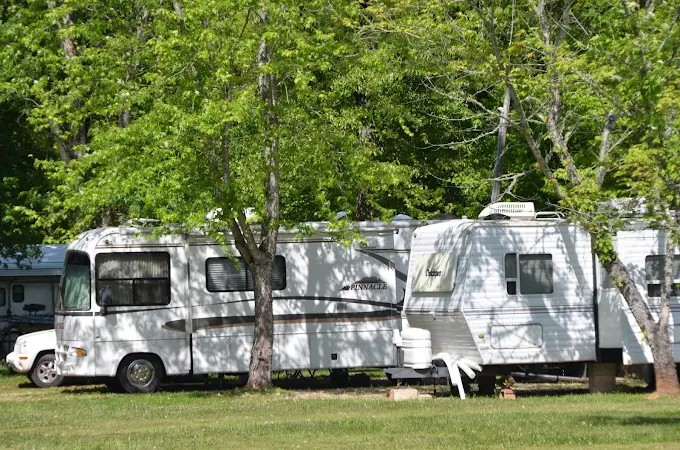 Almond Boat and RV Park