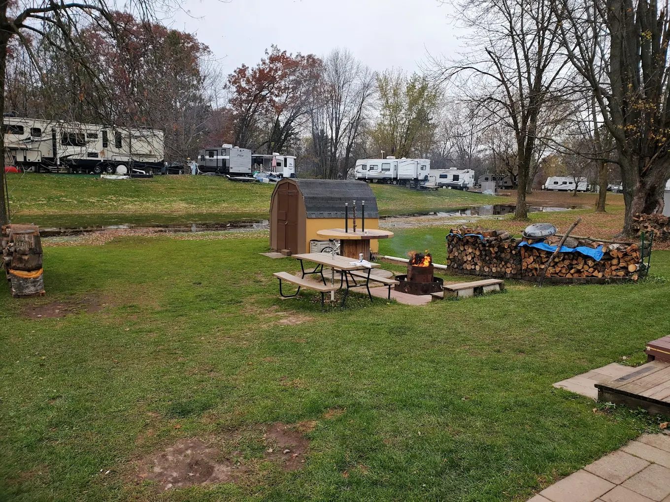 Hucklberry Acres Campground & Huck's Sports Grill