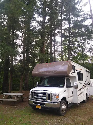 Schroon River Escape Lodging & Campground