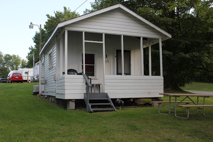 Sunset RV & Cabins