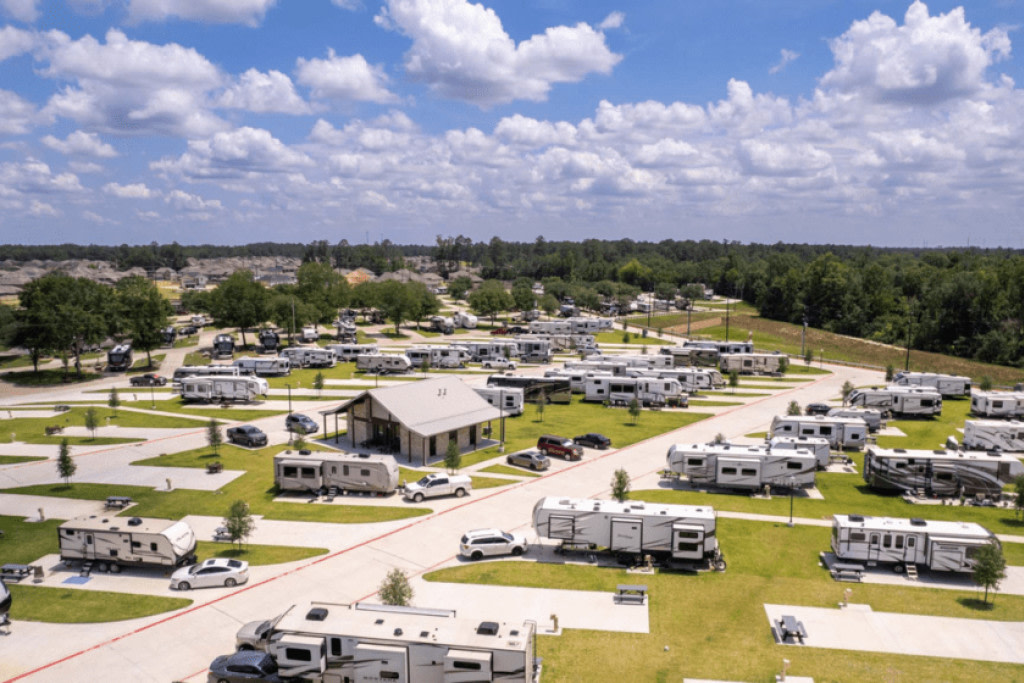 Rayford Crossing RV Resort