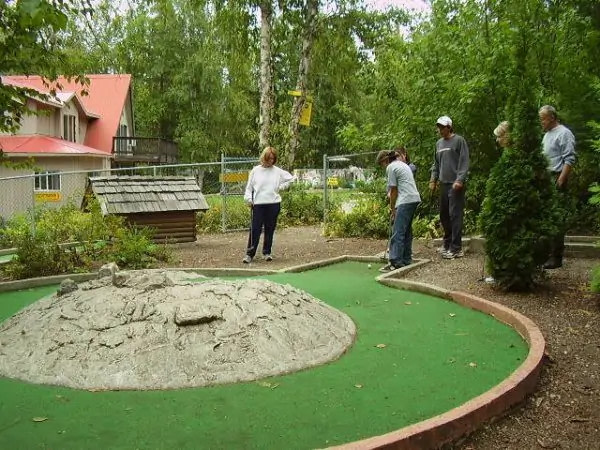 Salmon Arm Camping Resort