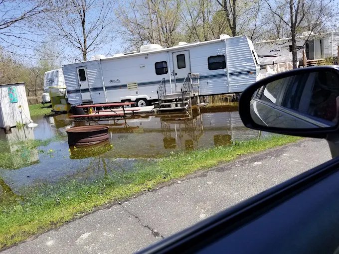 River of Lakes Campground