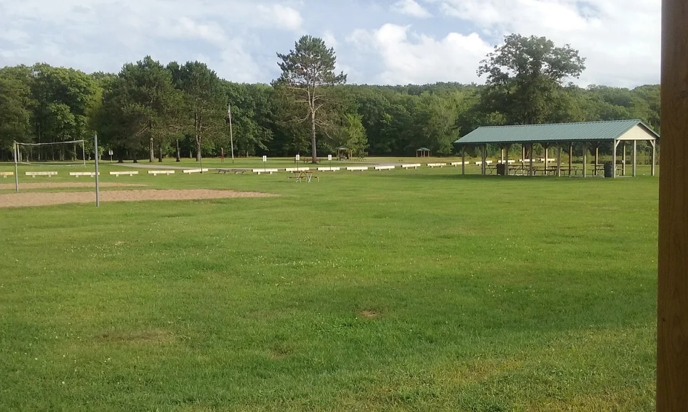 Lake Hilbert Campground