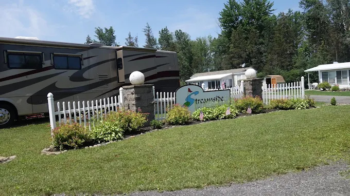 Streamside RV Park and Golf Course