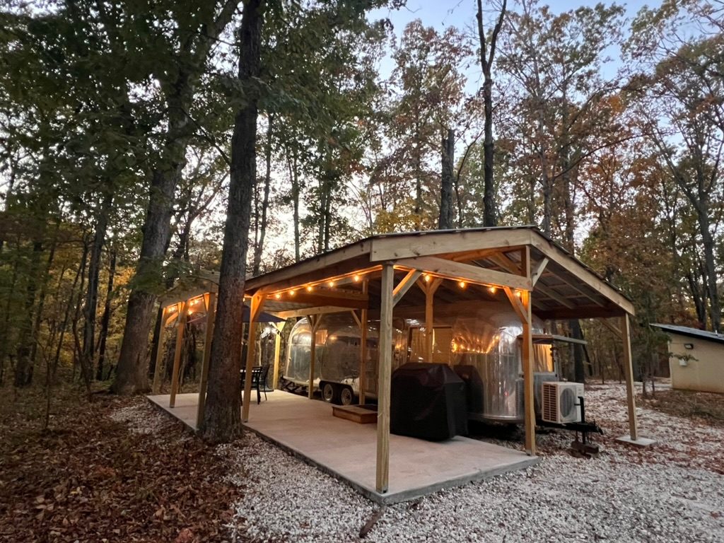 SilverStream Lodging