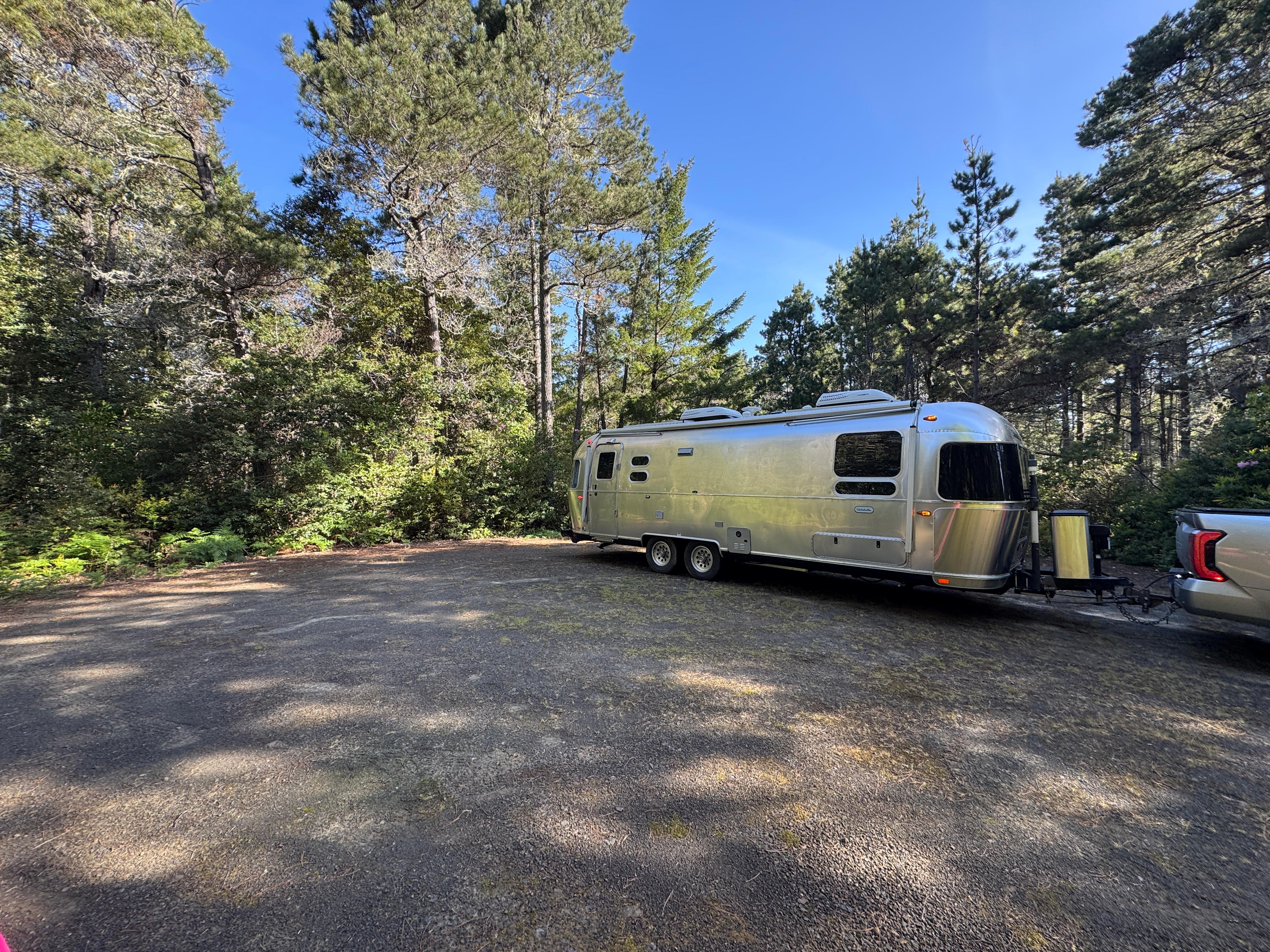 Wide site allows for turning around