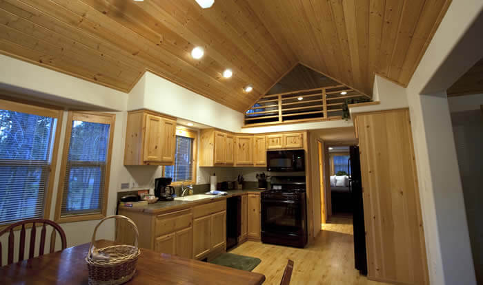 Willamette Pass Inn & Chalets