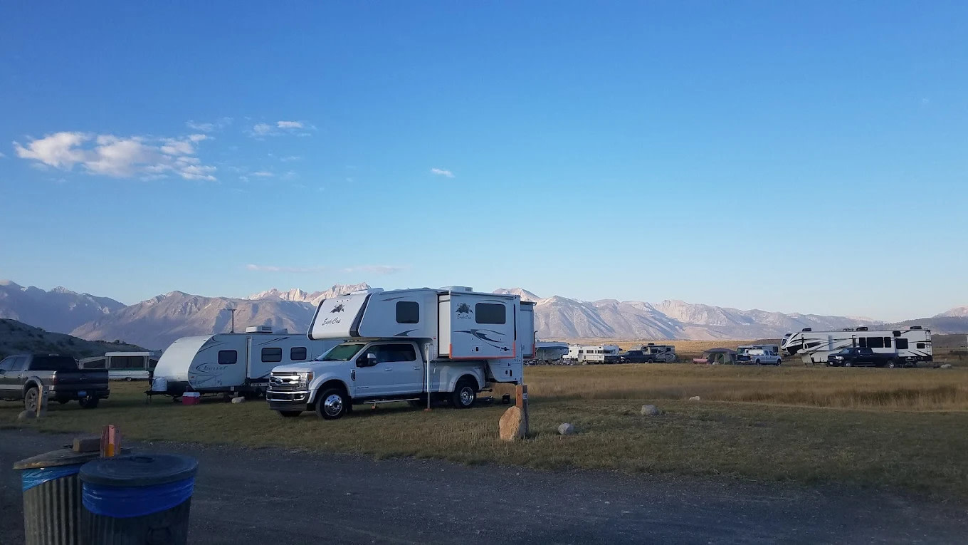 Brown's Owens River Campground