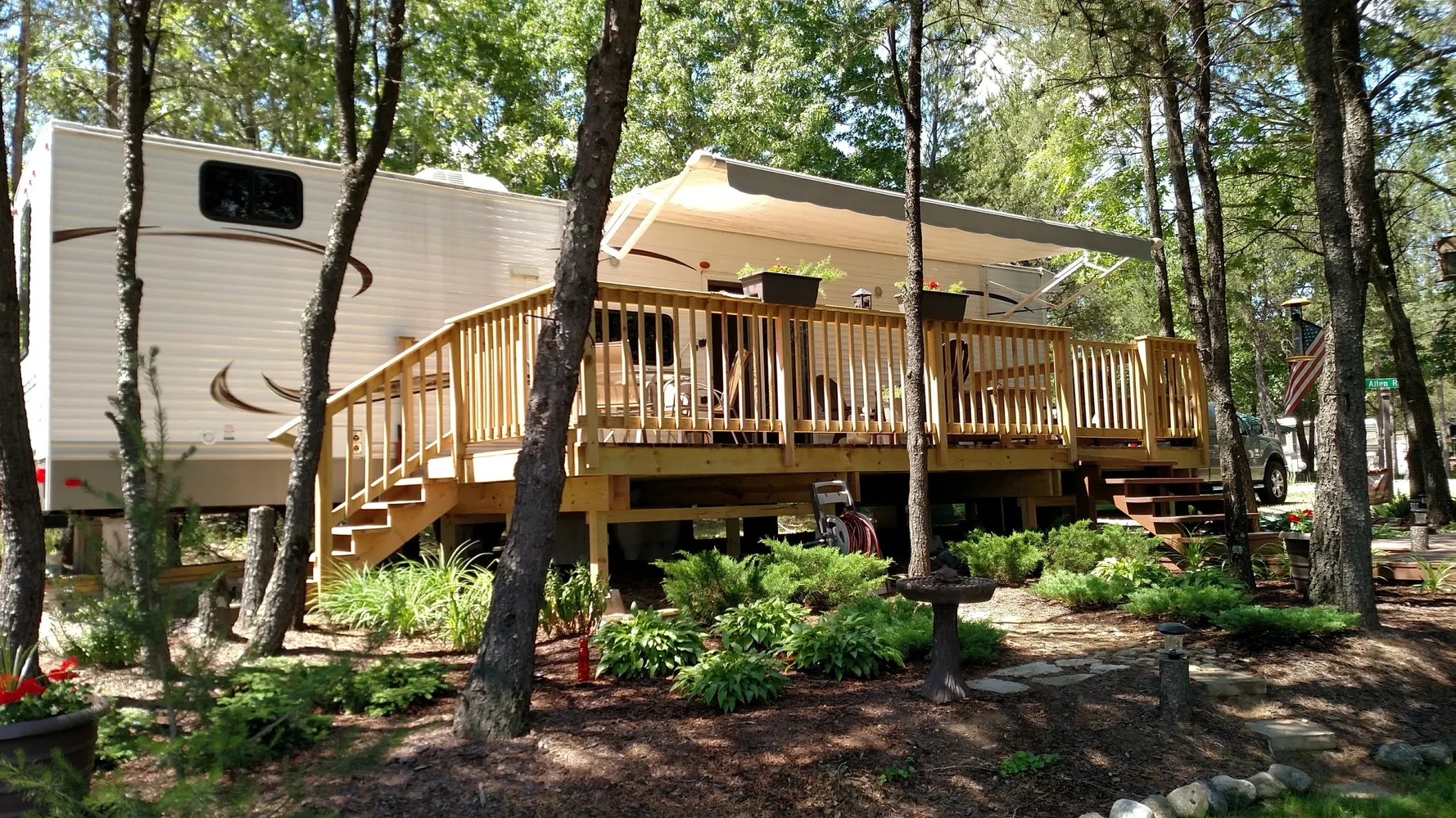 Christmas Pines Campground