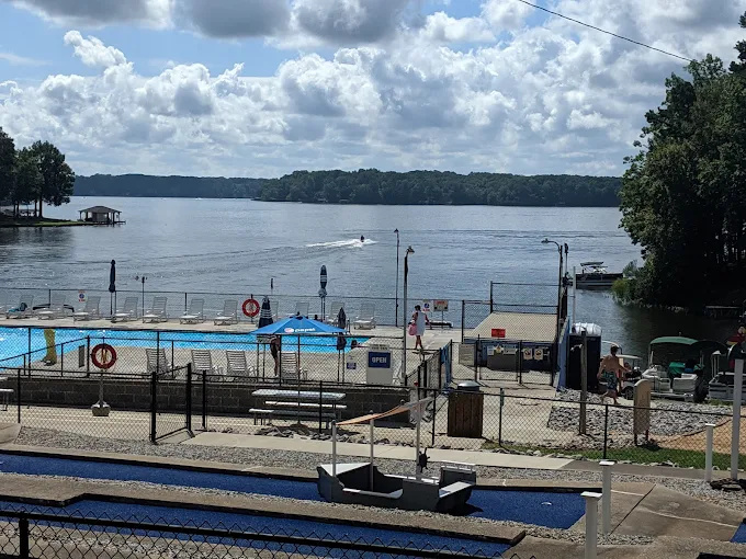Americamps Lake Gaston