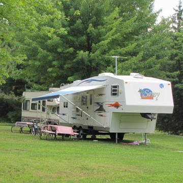 PINE LAKES CAMPGROUND