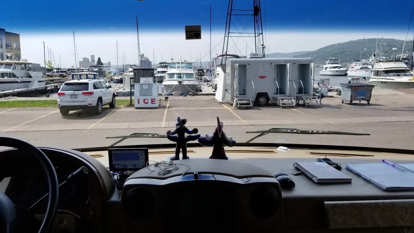 Lakehead Boat Basin Inc