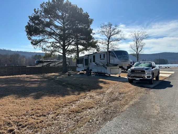 Windemere Cove RV Resort