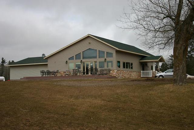 Lounge On Big Lake Shores