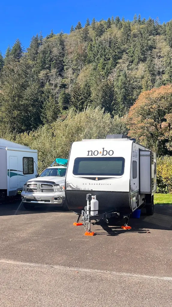 Misty River RV Park and Glamping