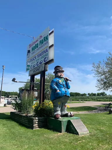 Hobo Park - Starbuck