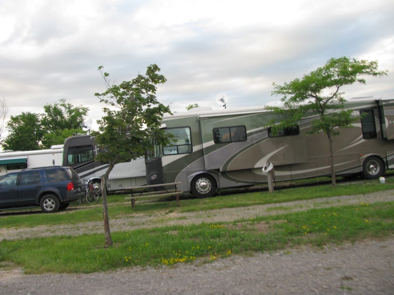 Lakeroad Village RV Park
